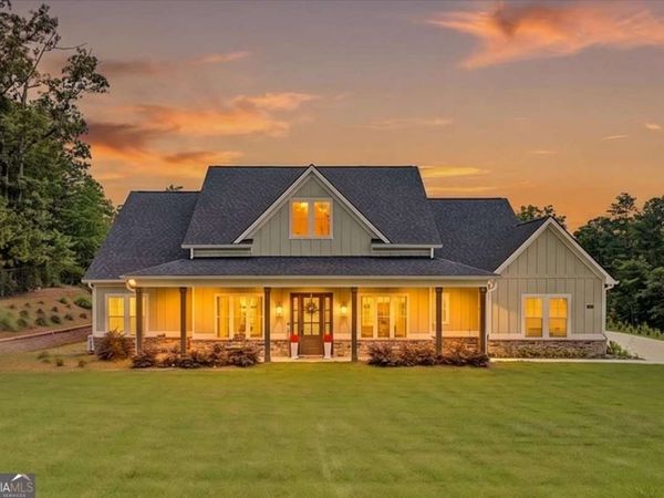 2700 Old Cartersville Road, Dallas, GA 30132
