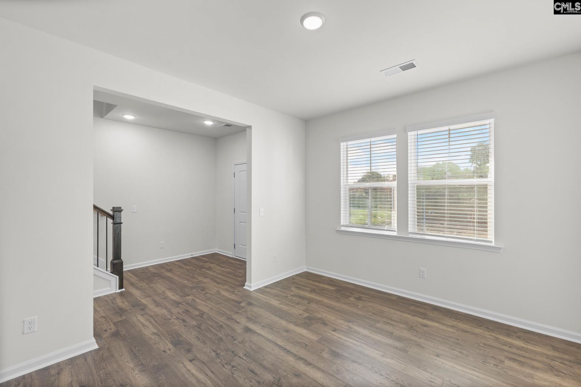 5290 Tullamore Drive  Photo 6