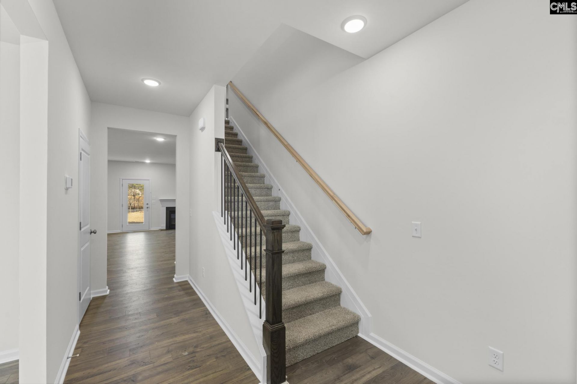5290 Tullamore Drive  Photo 7