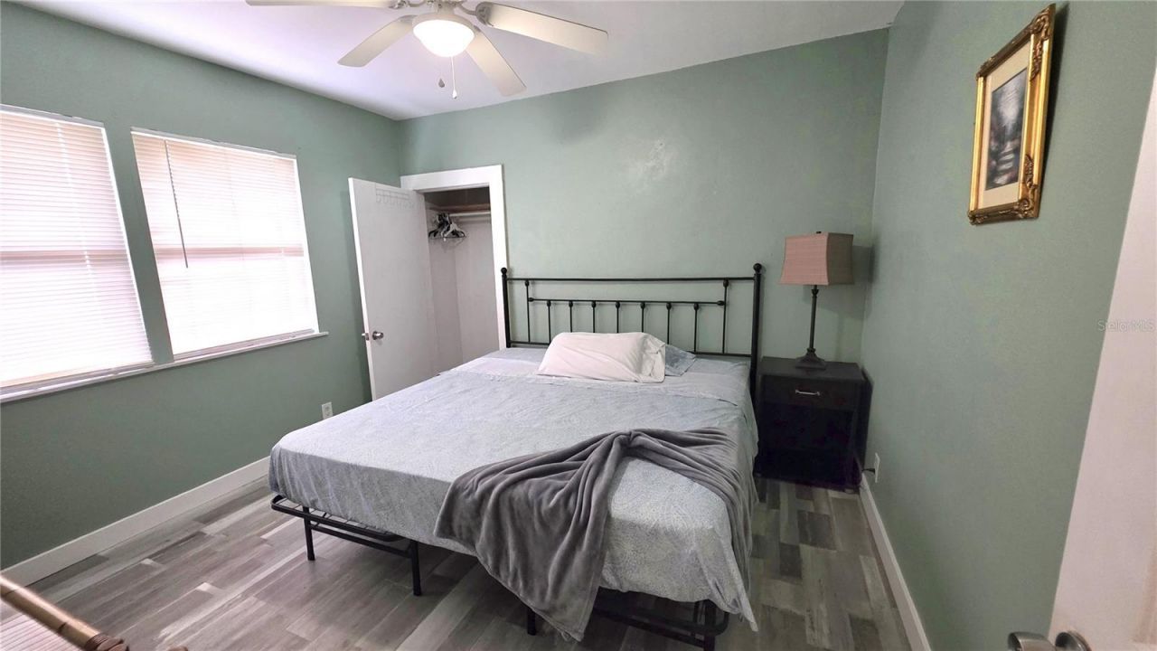 2031 4th Street, Sarasota, FL 34237 Photo