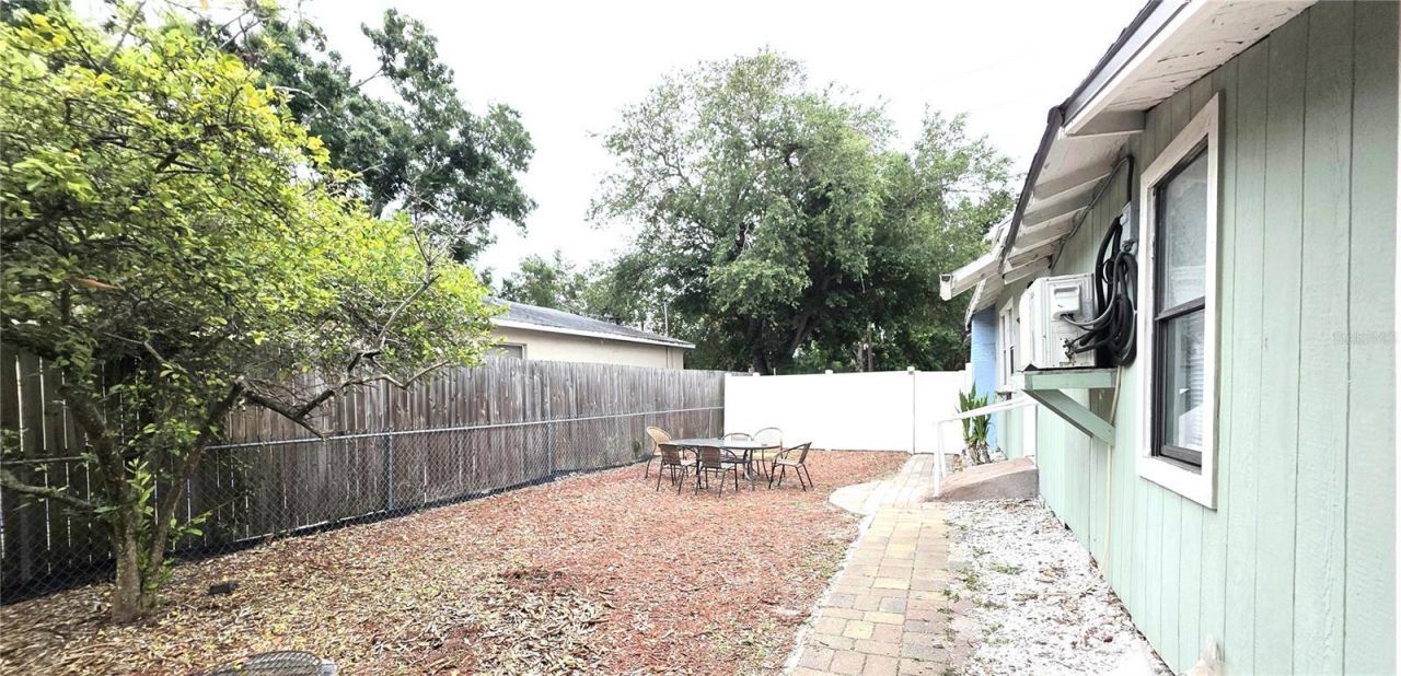 2031 4th Street, Sarasota, FL 34237 Photo