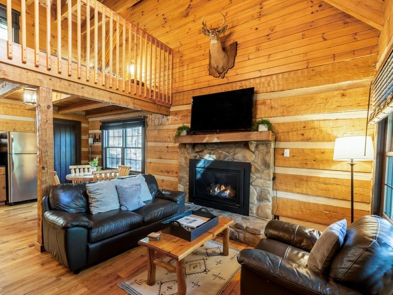 18591 Hockman Road , Rockbridge, OH 43149 Photo 9