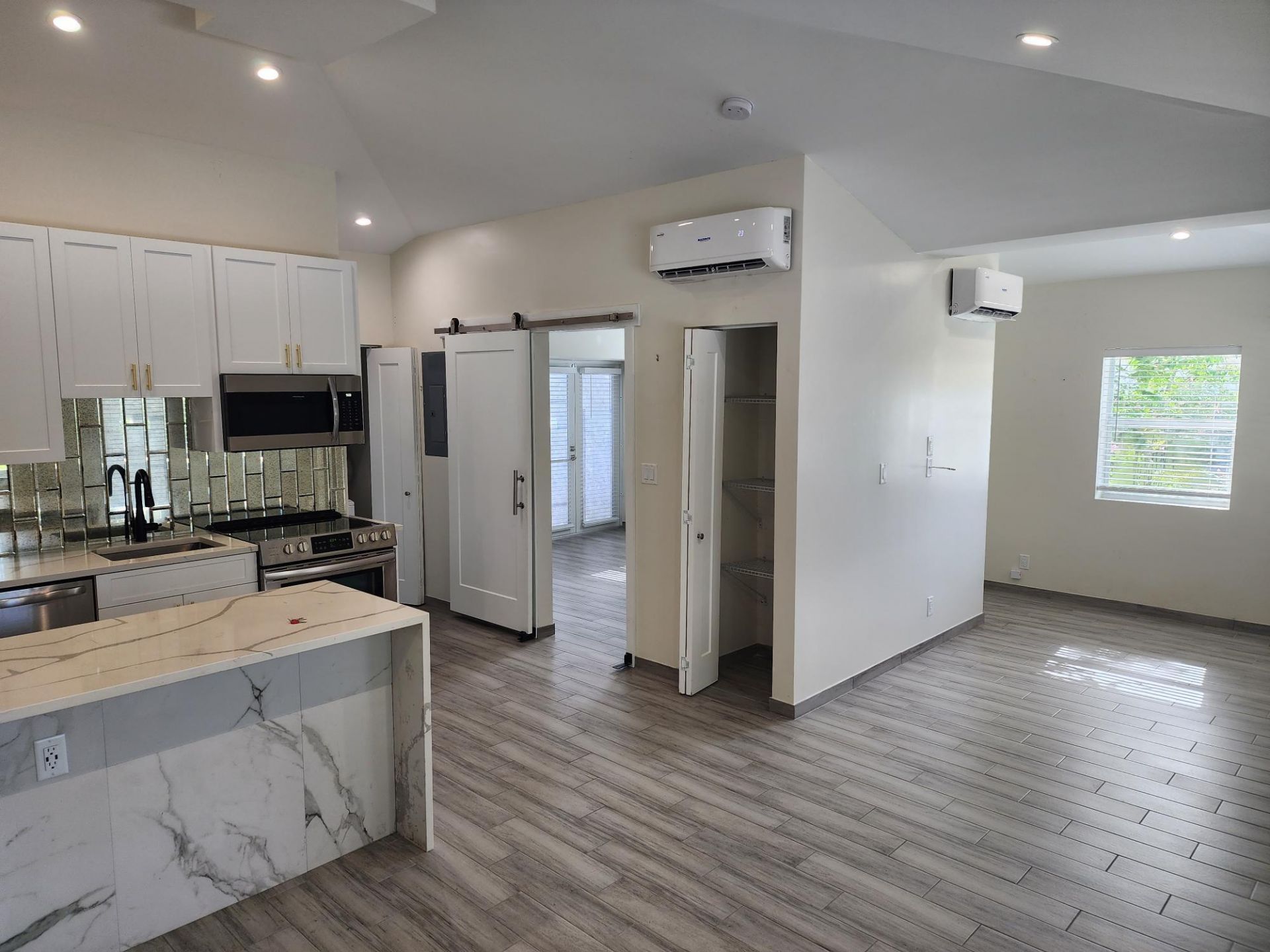 315 SW 7th Street, Unit 1, Fort Lauderdale, FL 33315 Photo