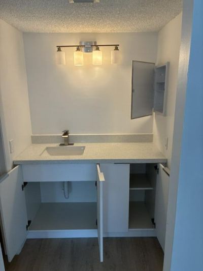 10401 W Broward Boulevard, Unit 405, Plantation, FL 33324 Photo