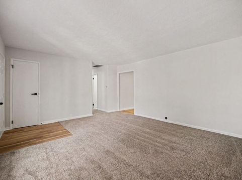 Main Photo