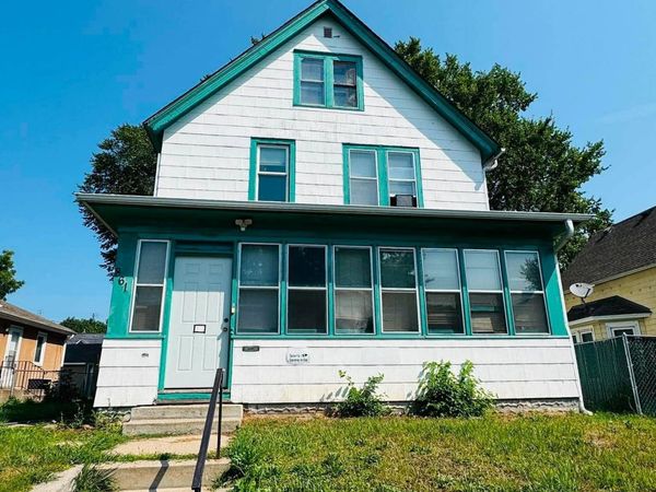 861 Cook Avenue E, Saint Paul, MN 55106