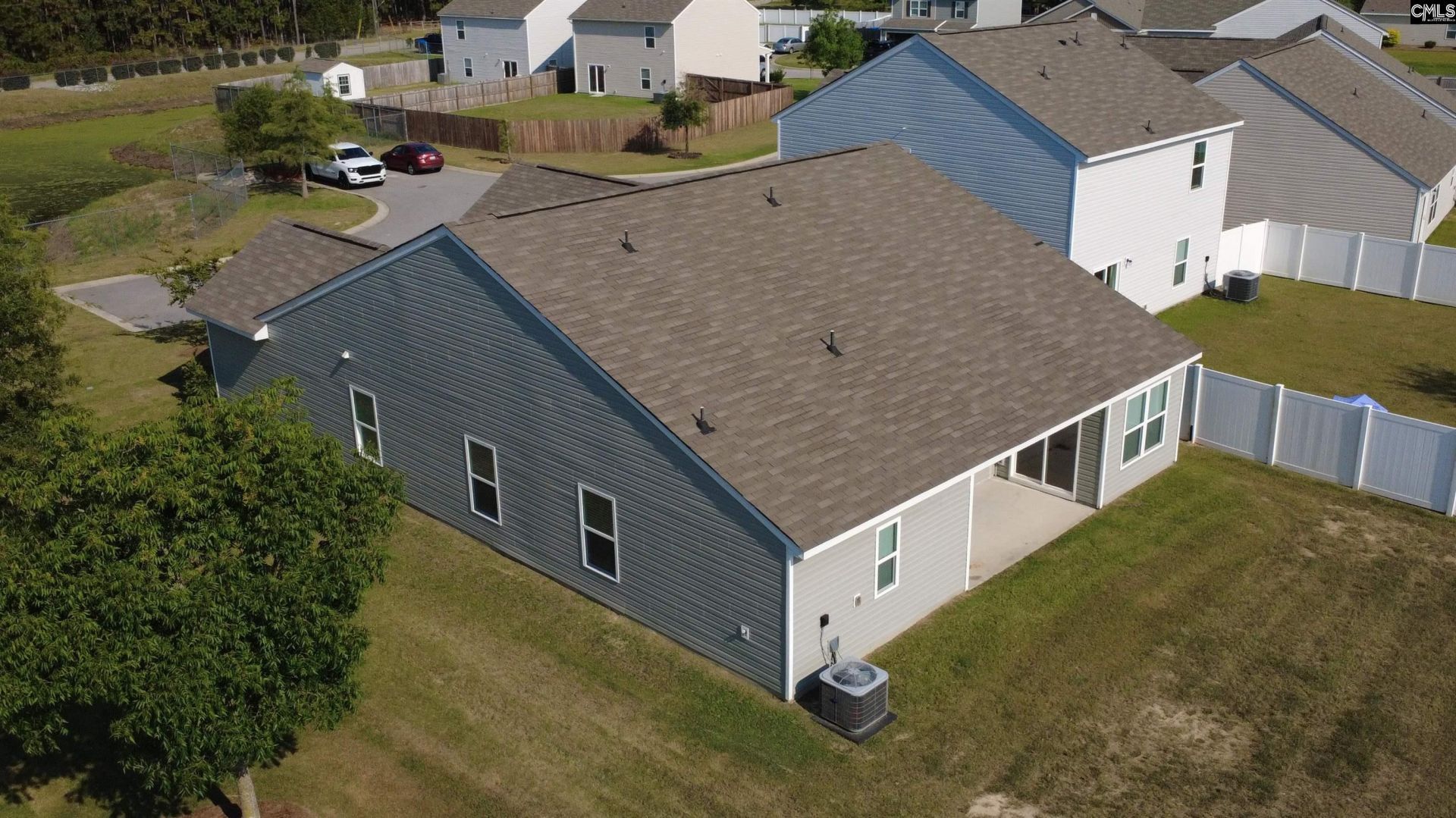 1021 Sease Garden Court  Photo 4