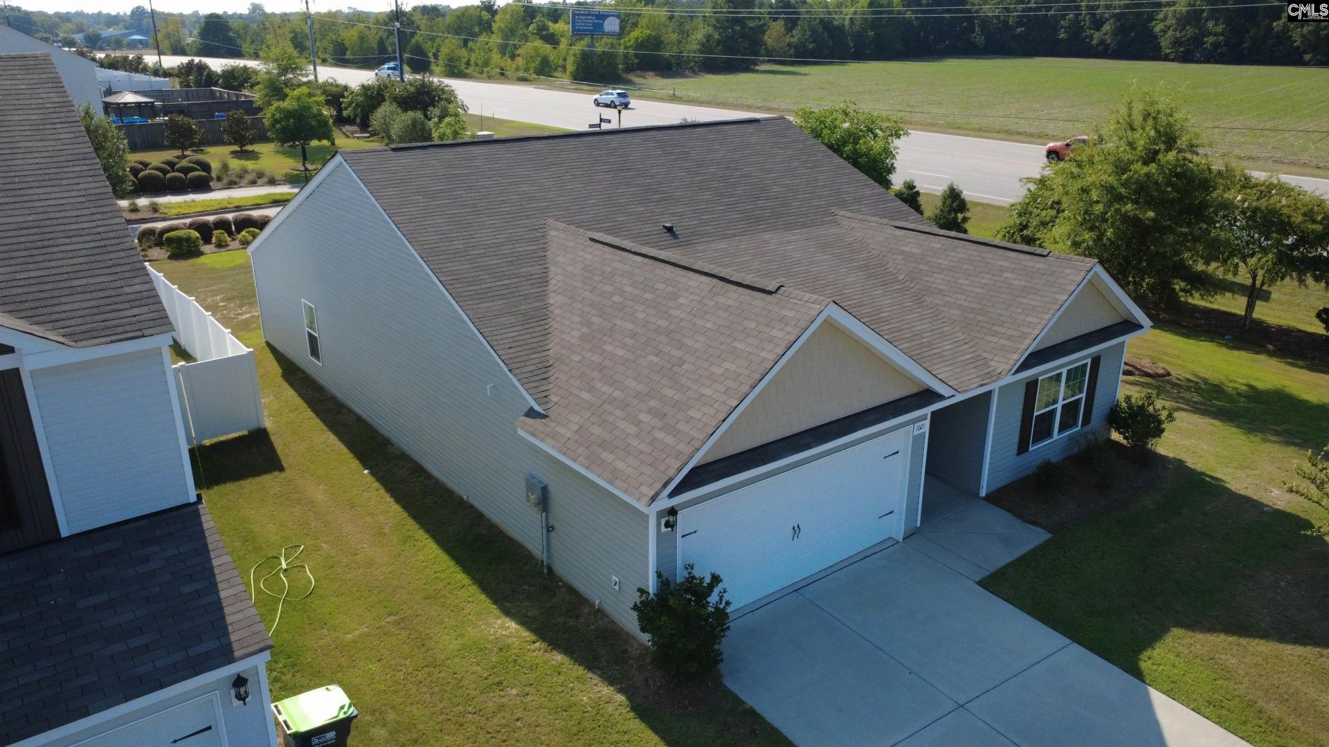1021 Sease Garden Court  Photo 5
