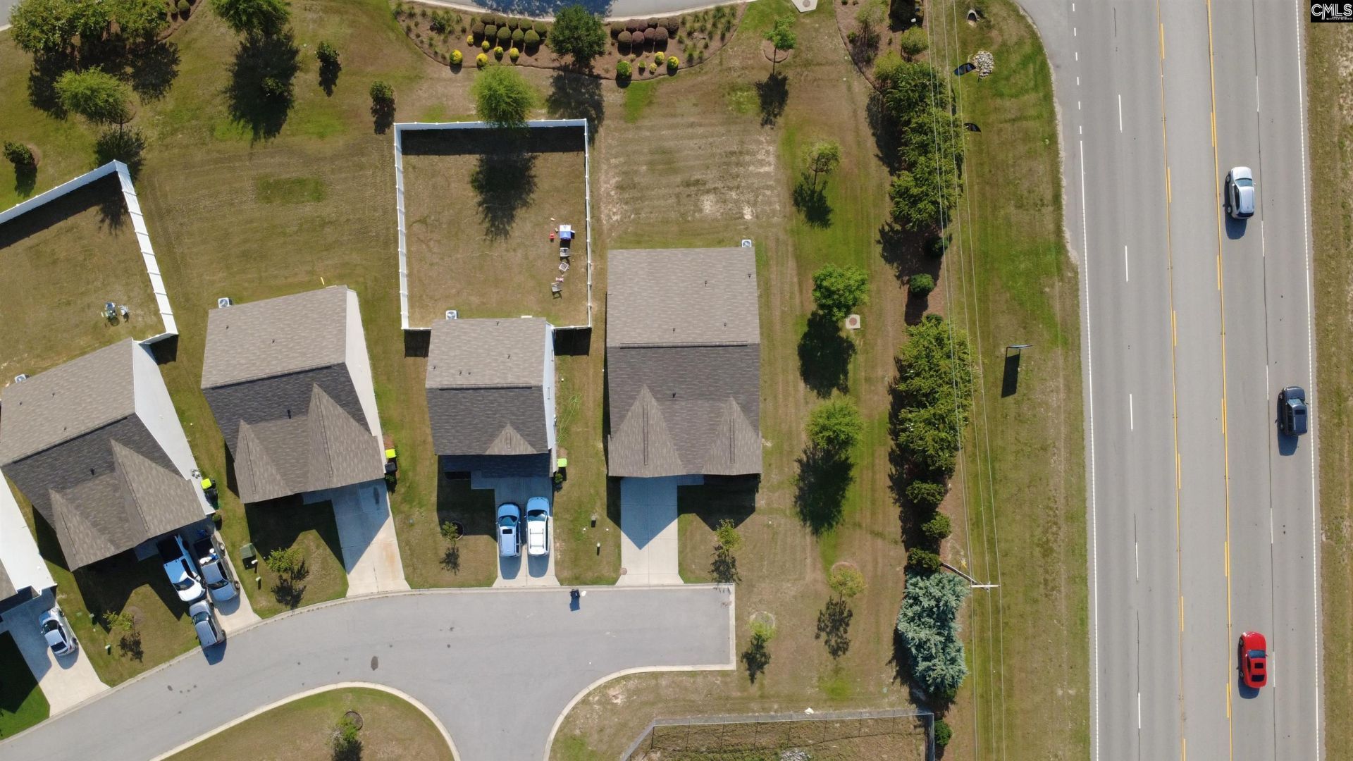 1021 Sease Garden Court  Photo 8