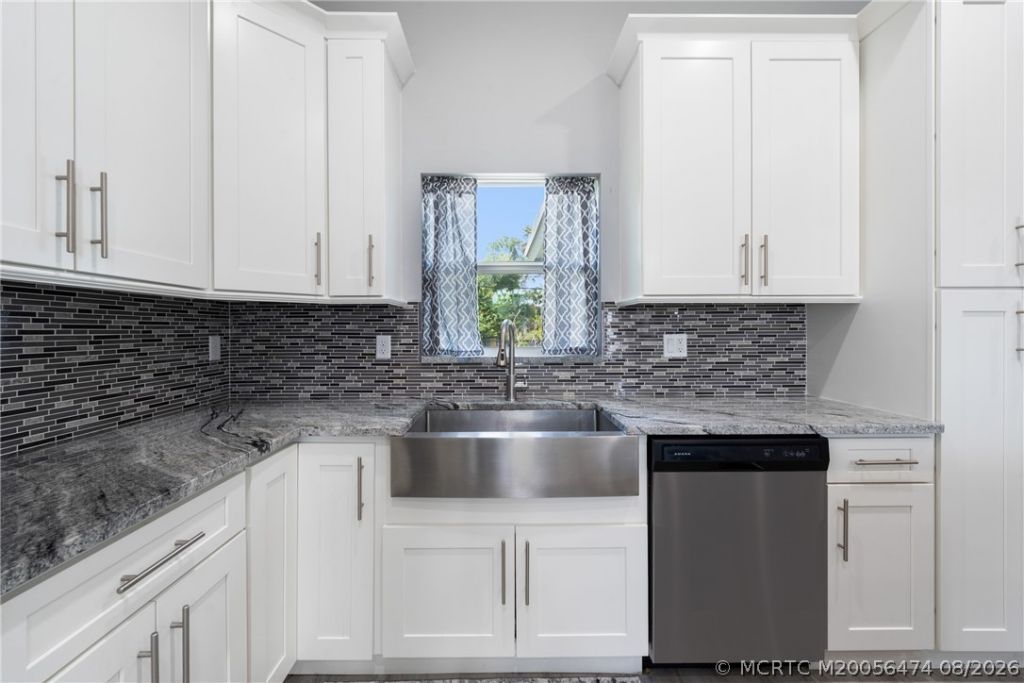 981 SW California Boulevard, Port Saint Lucie, FL 34953 Photo