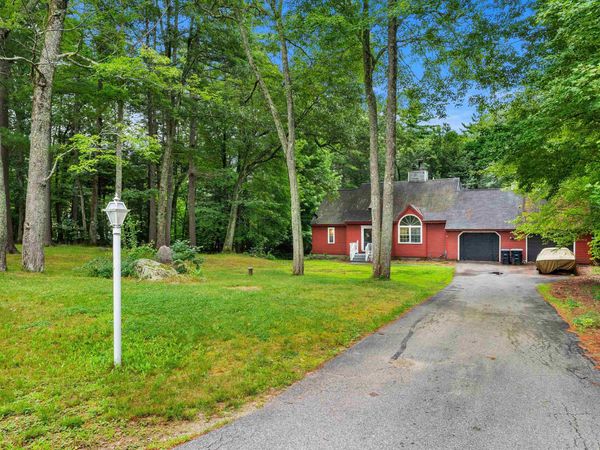 66 Crestwood Drive, Danville, NH 03819