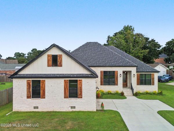 620 Old Savannah Drive, Long Beach, MS 39560