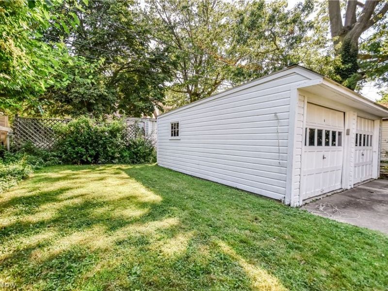 171 E 212th Street, Euclid, OH 44123 Photo 27