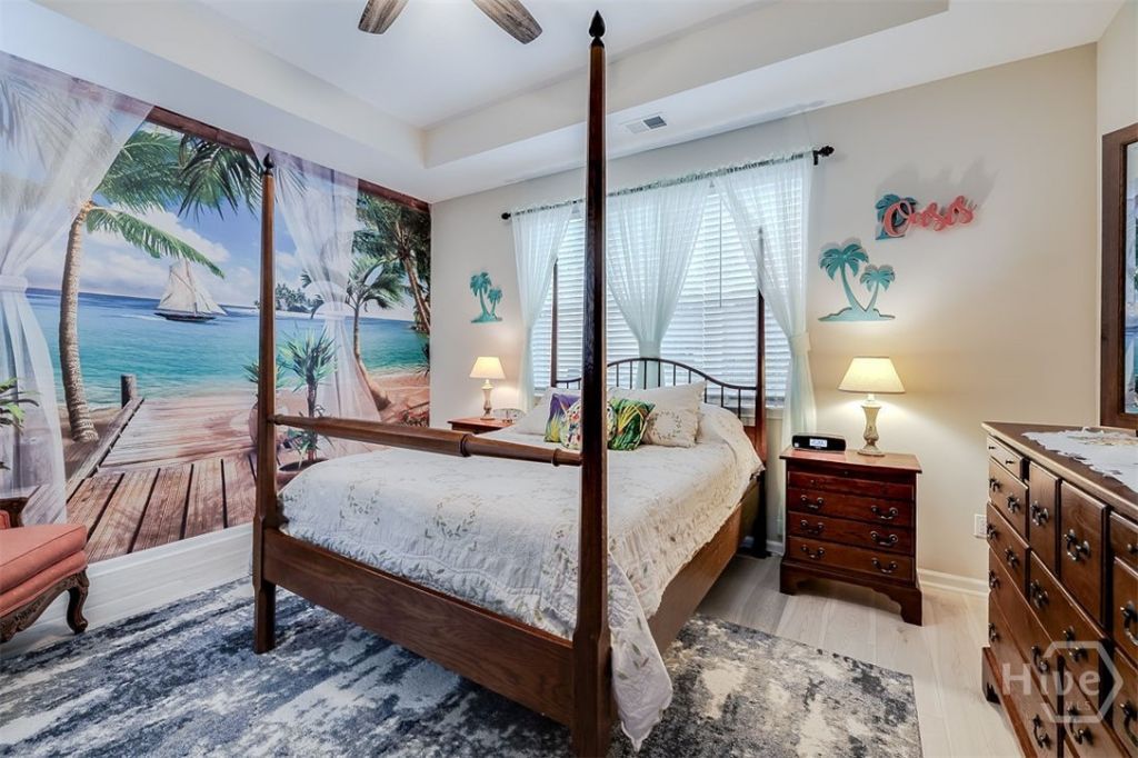 1247 Beachcomber Boulevard Photo 10