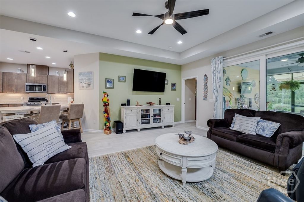 1247 Beachcomber Boulevard Photo 23