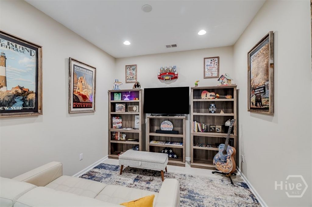 1247 Beachcomber Boulevard Photo 33
