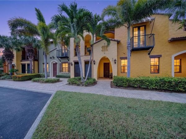 8965 Malibu LN , Unit 802, NAPLES, FL 34113