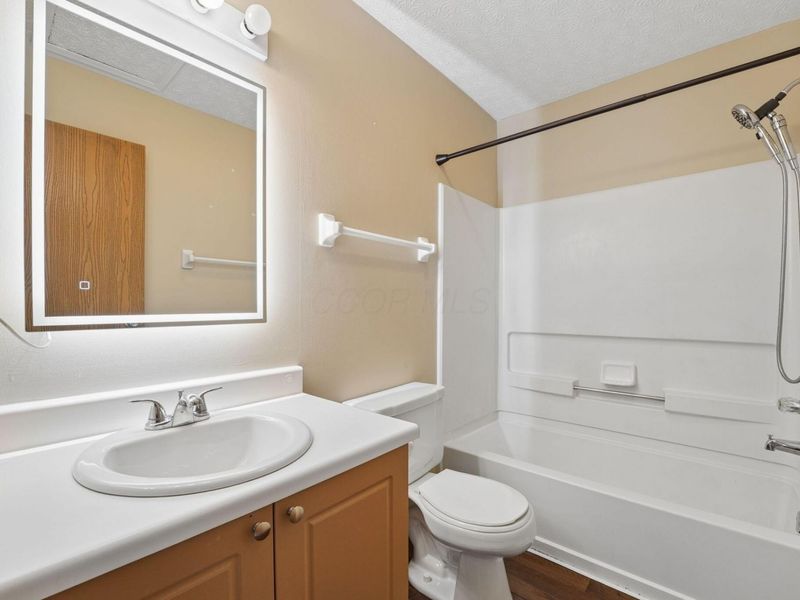 202 Hawkins Lane, Unit 90E, Blacklick, OH 43004 Photo 15