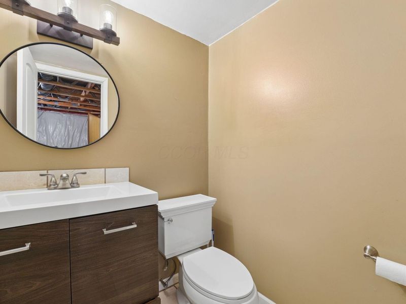 202 Hawkins Lane, Unit 90E, Blacklick, OH 43004 Photo 19