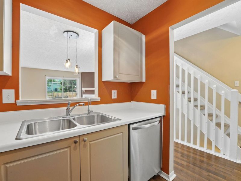 202 Hawkins Lane, Unit 90E, Blacklick, OH 43004 Photo 4