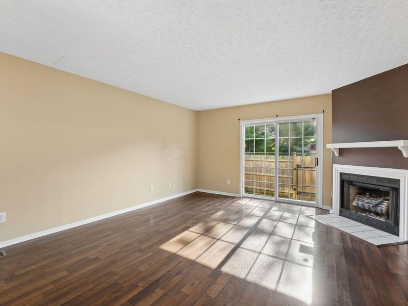 202 Hawkins Lane, Unit 90E, Blacklick, OH 43004 Photo 9