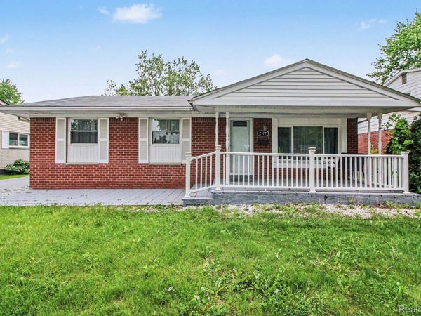 2177 Alexander Drive , Troy, Mi 48083