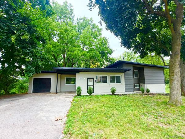 2920 Valley Drive , Ann Arbor, Mi 48103