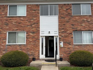 29276 Hoover Road, Unit 276, Warren, Mi 48093