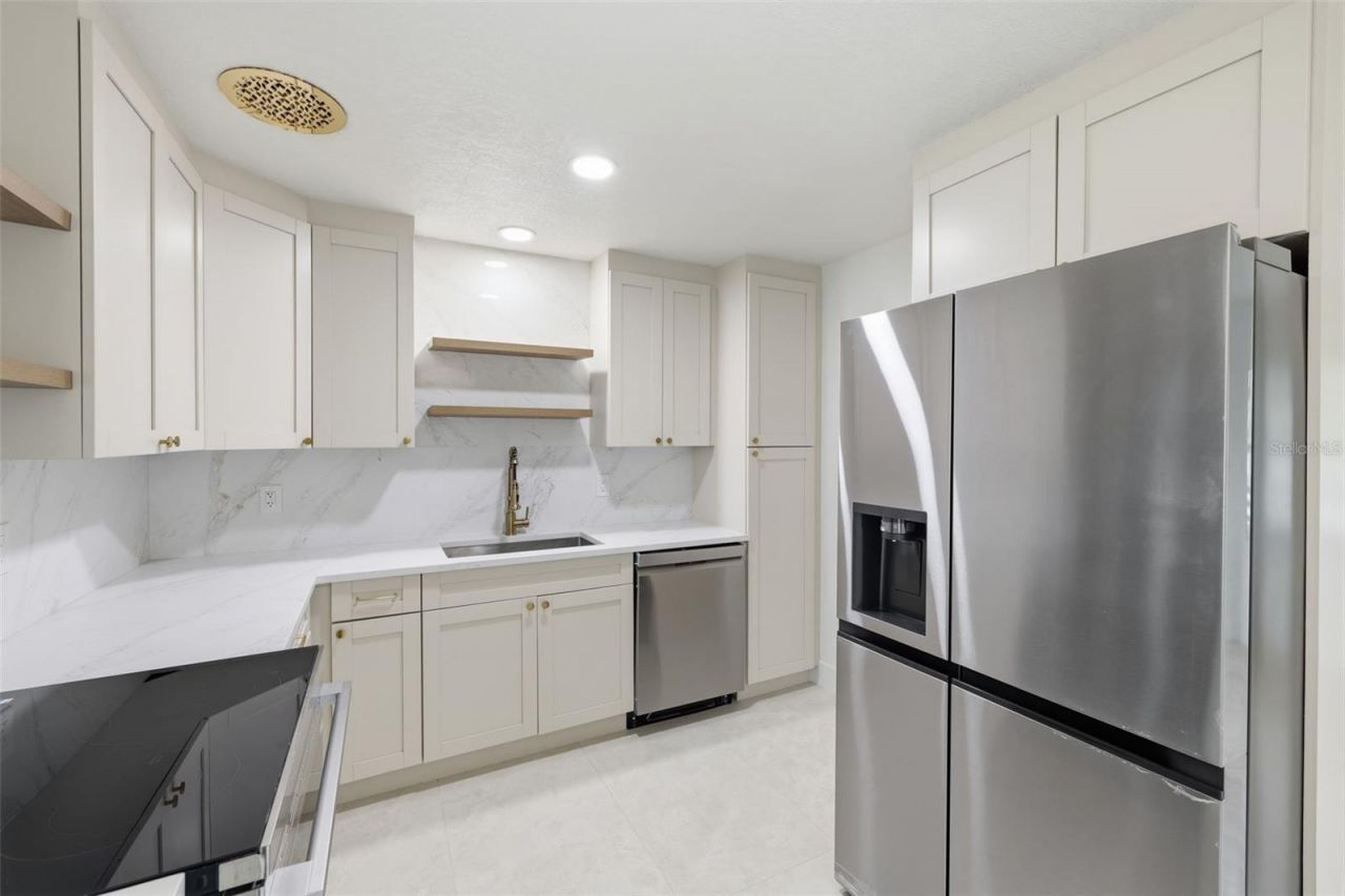 4716 17th Avenue N, Saint Petersburg, FL 33713 Photo