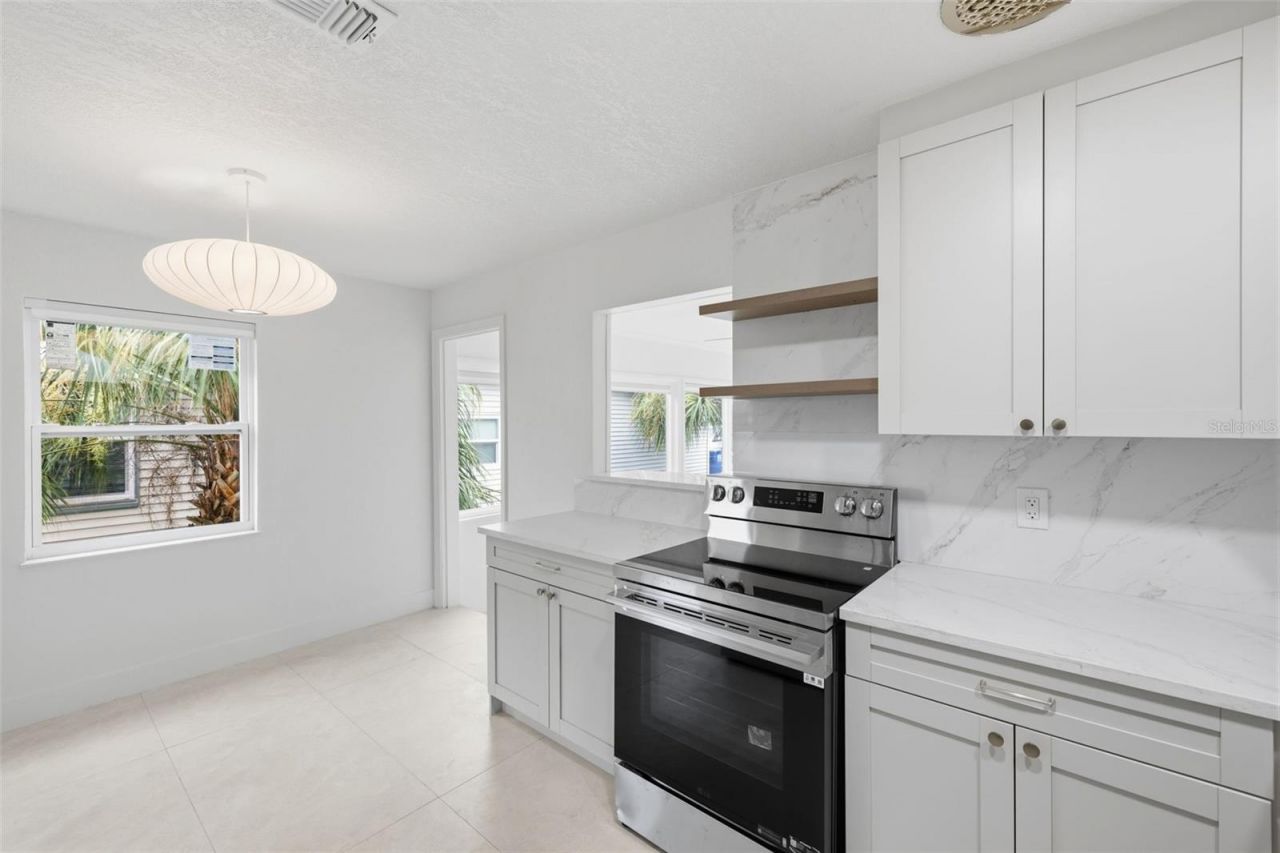 4716 17th Avenue N, Saint Petersburg, FL 33713 Photo