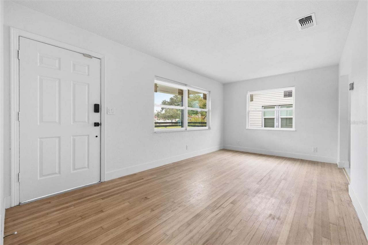 4716 17th Avenue N, Saint Petersburg, FL 33713 Photo