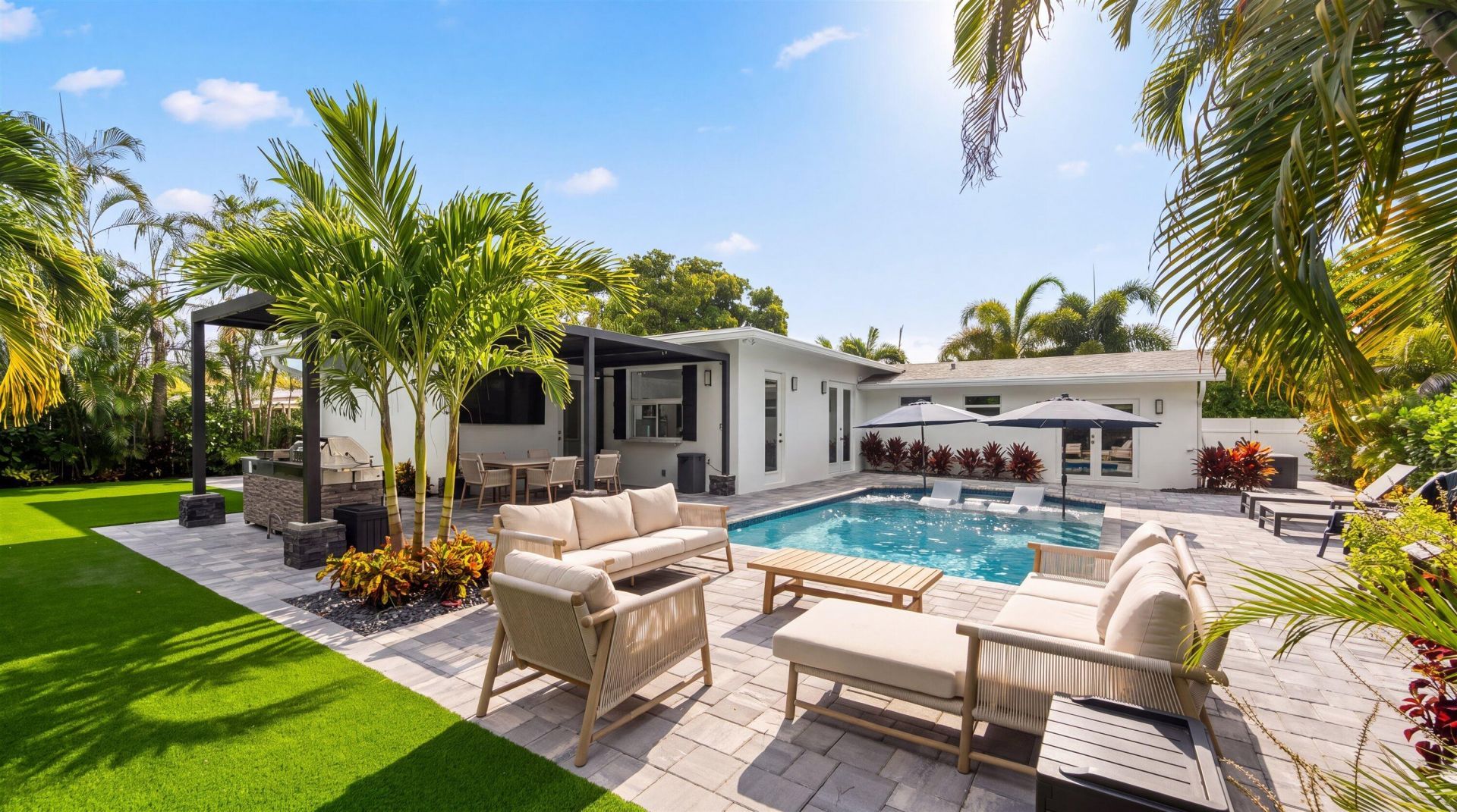 765 Lagoon Drive, North Palm Beach, FL 33408 Photo