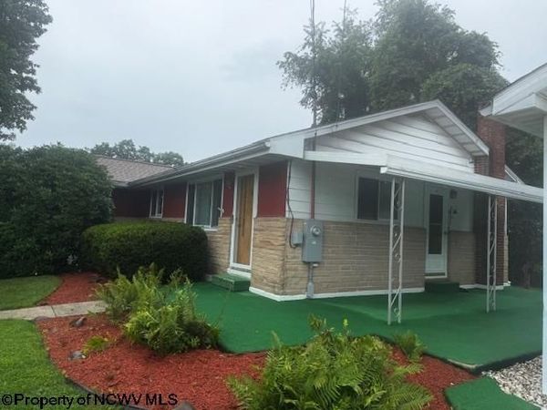 310 Pratt Avenue, Kingmont, WV 26537