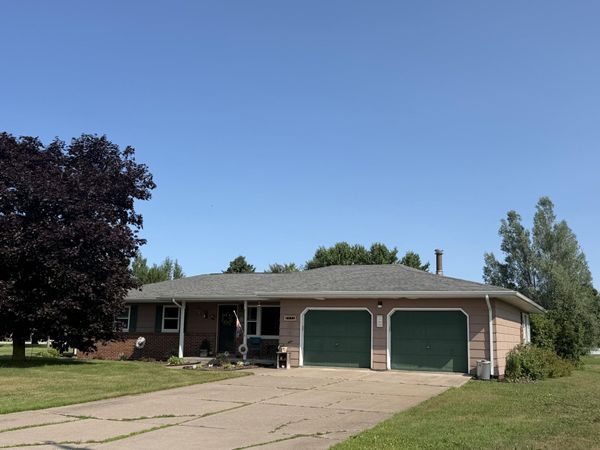4531 E 5 Mile RD, Sault Ste Marie, MI 49783