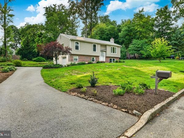 2602 PHEASANT RUN LANE , SPRING CITY, PA 19475