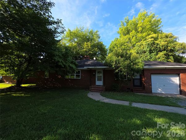 4132 Central Avenue, Charlotte, NC 28205