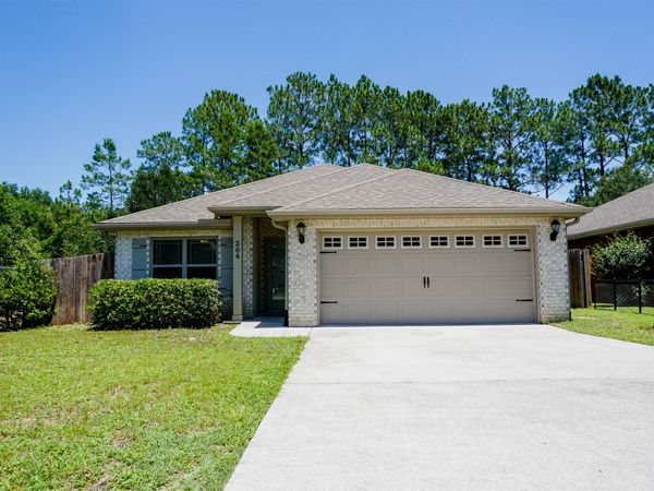 204 January Court, Crestview, FL 32539