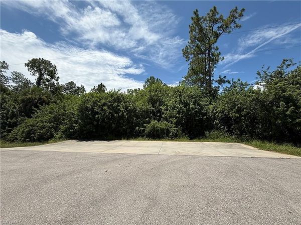 3920 12th AVE NE, NAPLES, FL 34120
