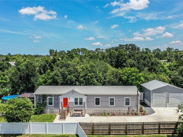 950 LAKE COVE TRAIL , LAKELAND, FL 33813