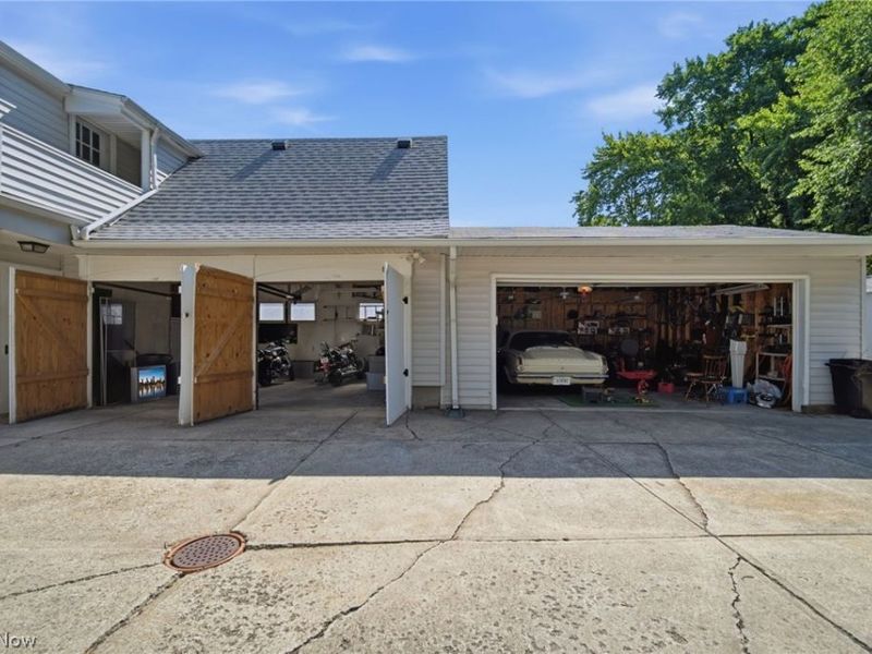 5003 W Ridgewood Drive , Parma, OH 44134 Photo 19