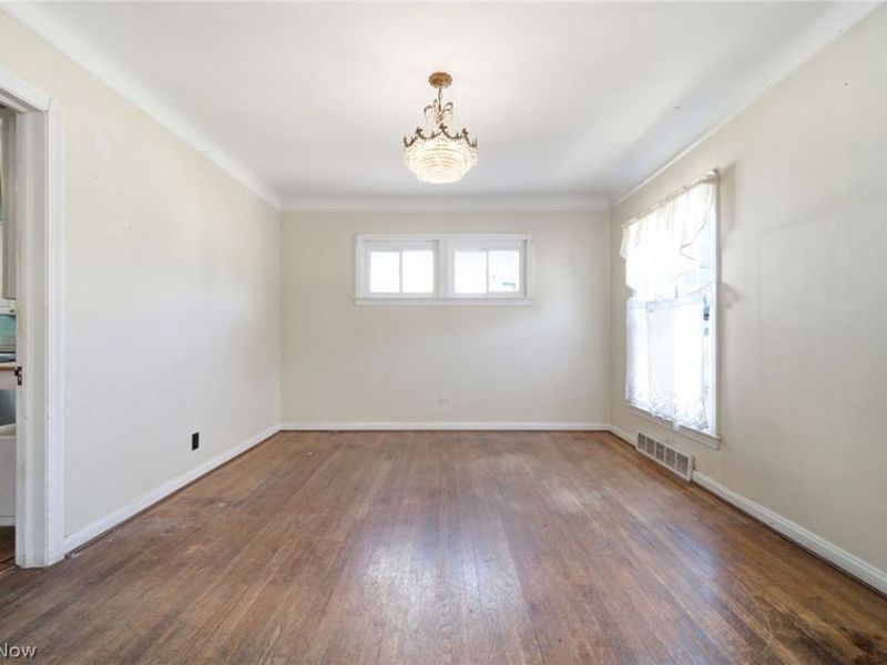 5003 W Ridgewood Drive , Parma, OH 44134 Photo 5