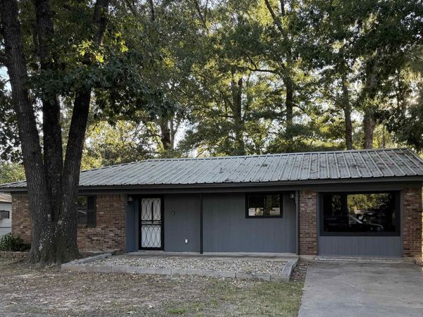 3504 Shamrock Drive , Pine Bluff, AR 71603