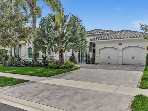16732 Strasbourg Lane, Delray Beach, FL 33446