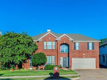 8504 Saffron Drive, Fort Worth, TX 76123