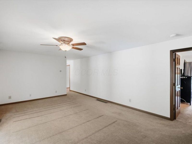1277 Adare Road , Marion, OH 43302 Photo 13
