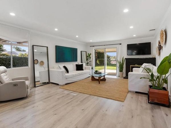 183 Sandberg Street , Thousand Oaks, CA 91360