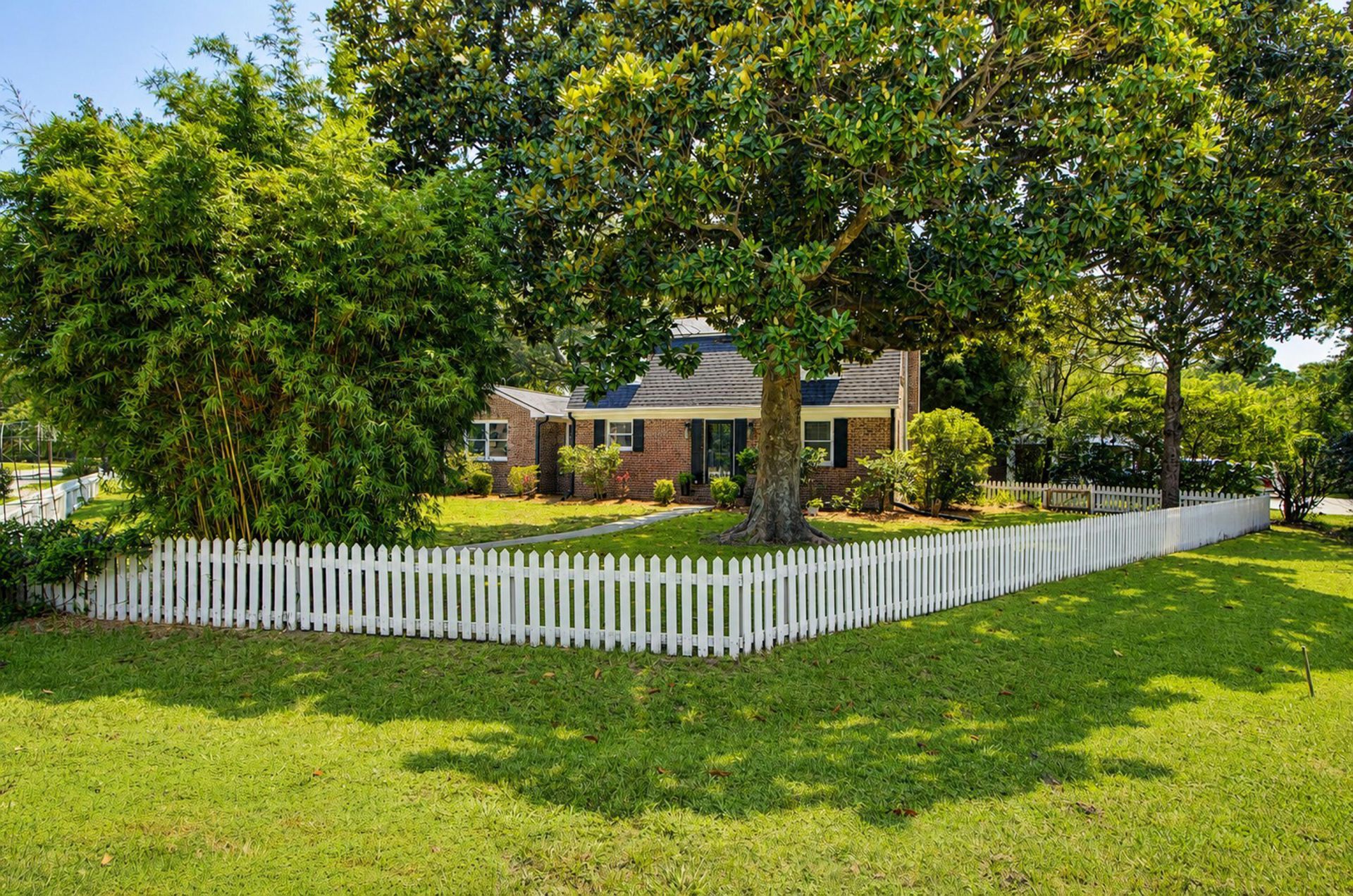 740 Shamrock Lane Photo 43