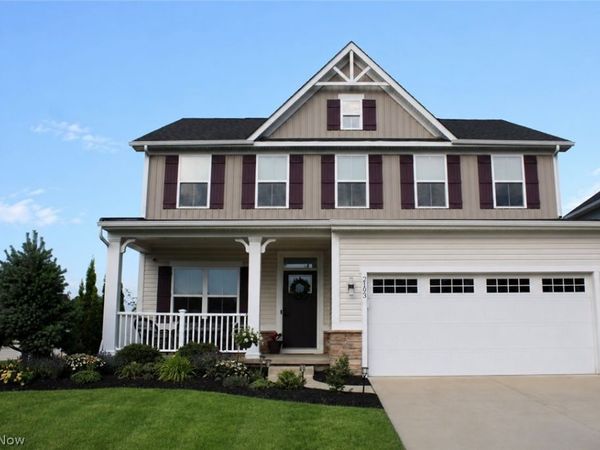 2193 Canterbury Drive, Willoughby, OH 44094