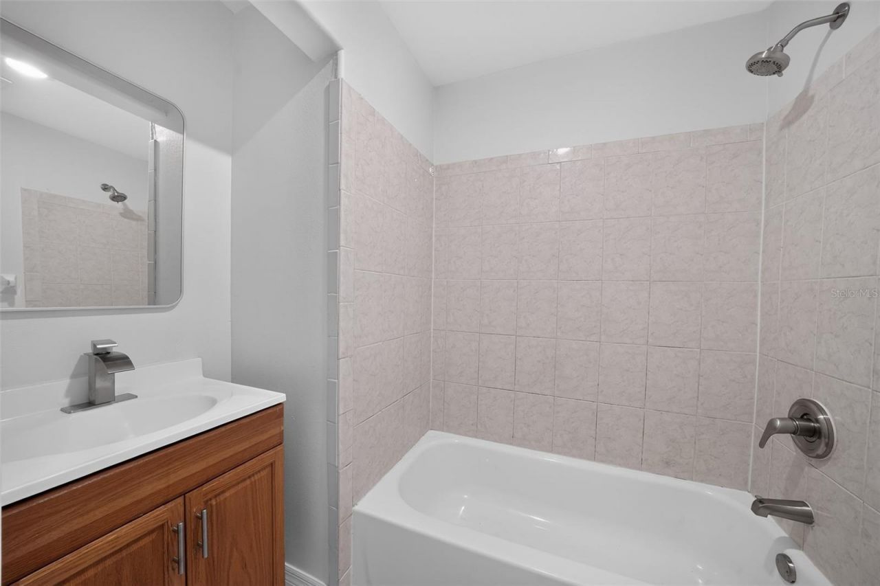 774 Hampton Drive Ne, Palm Bay, FL 32905 Photo