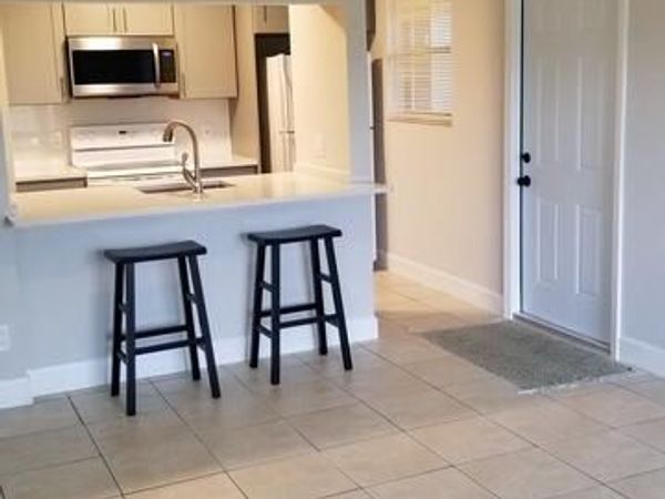 6537 SE FEDERAL HWY 102 Highway SE, Unit 102, Stuart, FL 34994